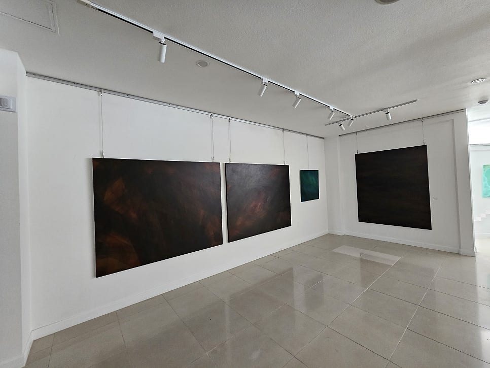 SHADOW 그룹전 〈우리가 괜찮은 이유展〉 전시 사진 2