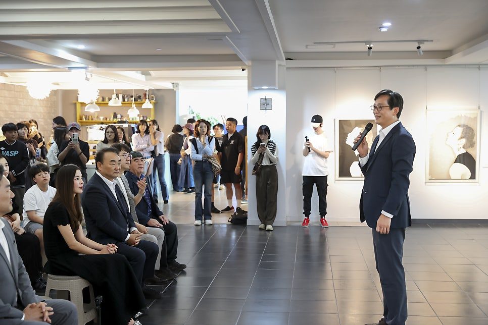 기획초대전 〈묵상〉 전시 사진 3